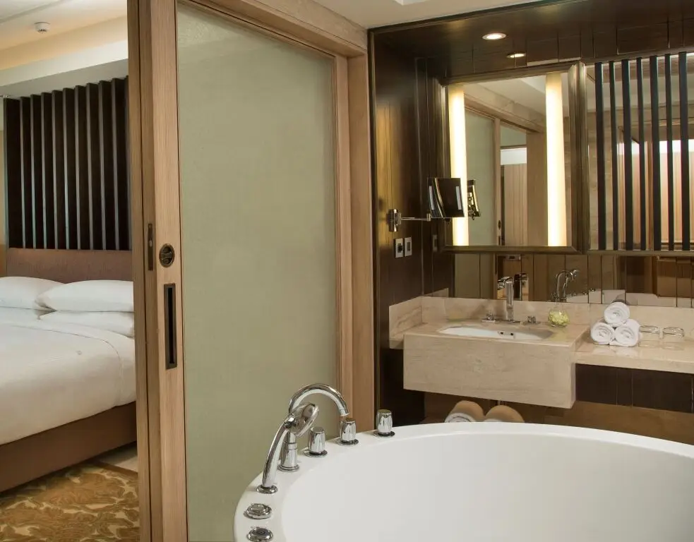 JW Marriott Mussoorie Walnut Grove Resort & Spa — фото 1