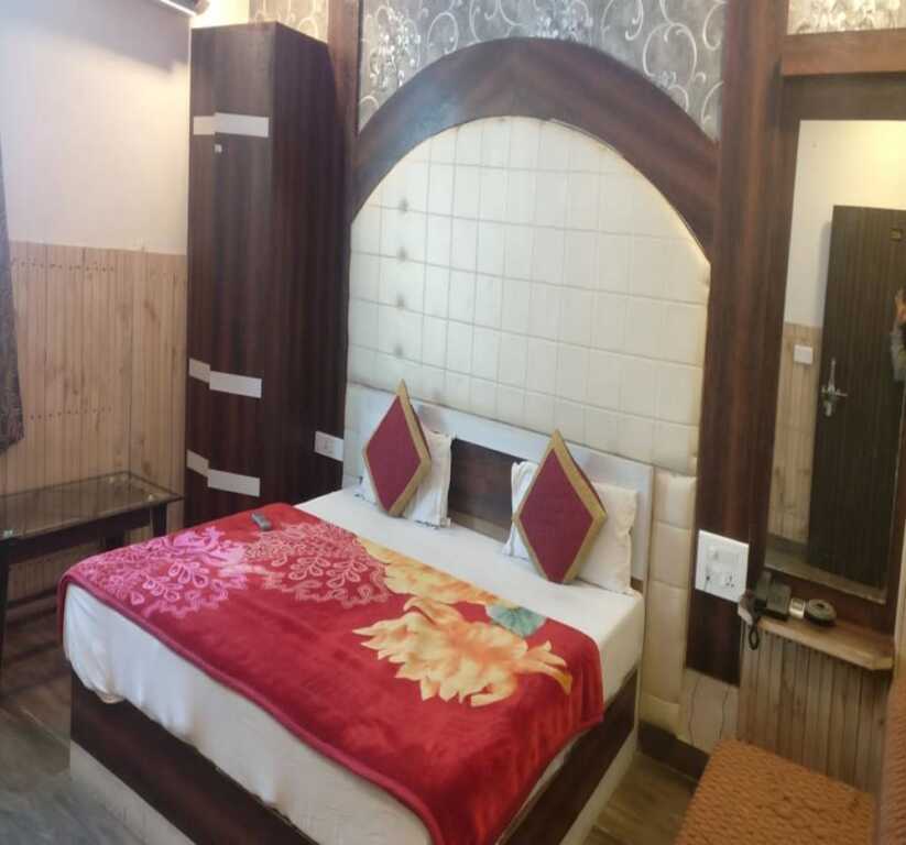 Джайпур: hotel Jai Palace