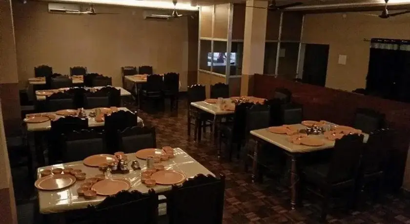 Hotel Bhammars — фото 1