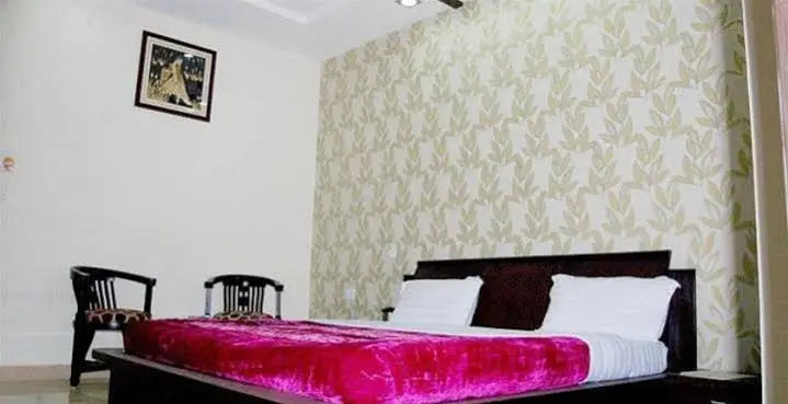 Наинитал: Hotel Corbett Plaza