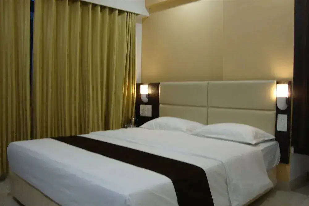 Мумбаи: Hotel Galaxy Comforts