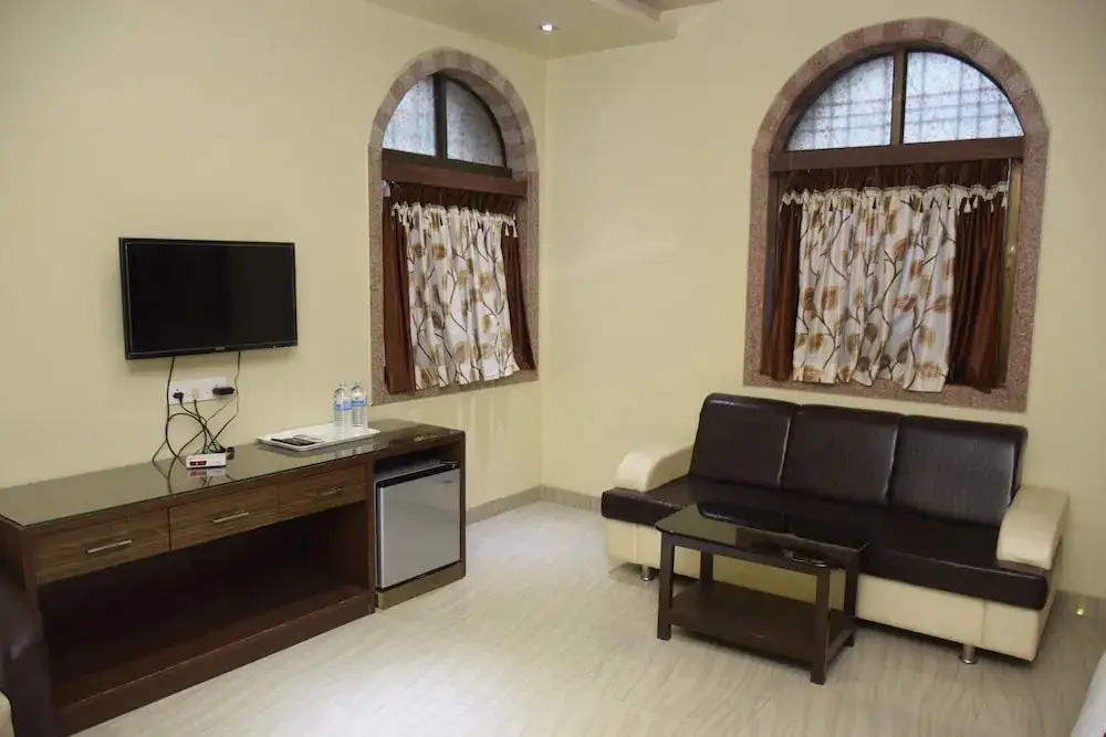 Ширди: Hotel Vir Sai