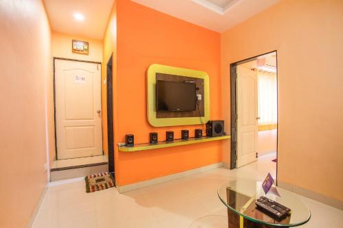 Олд-Махабалешвар: FabHotel Anmol's Inn Mahableshwar