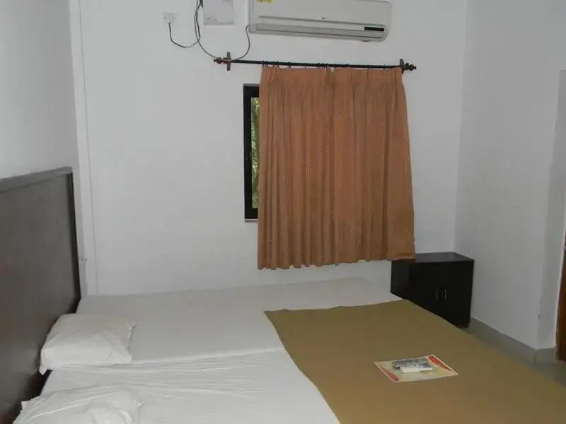 Калангут: Hotel Merit Residency