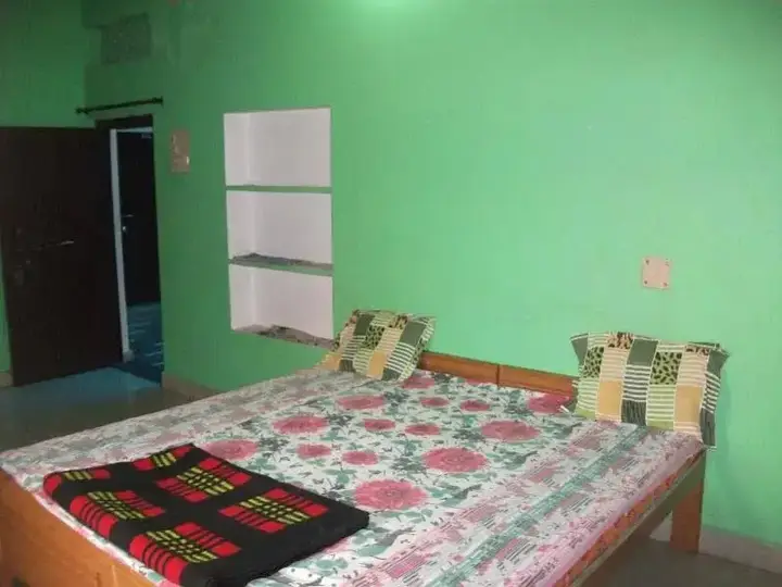 Варанаси: Safari Guest House