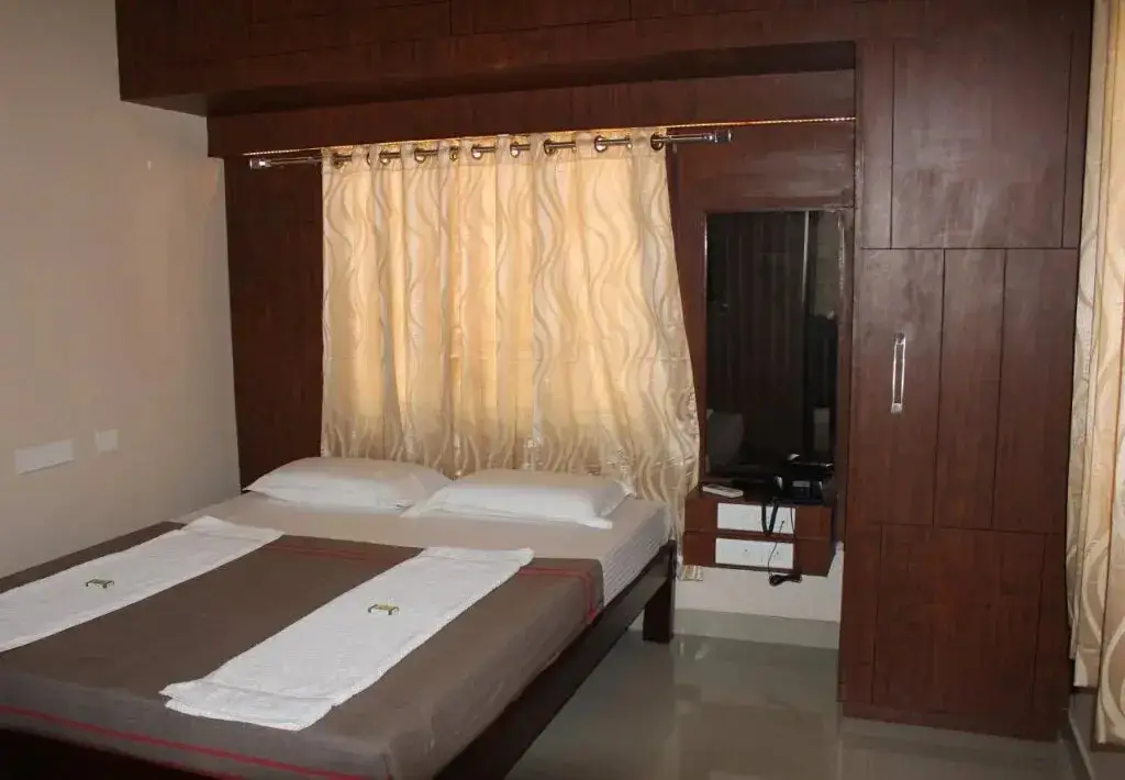 Салем: Raj Residency Salem