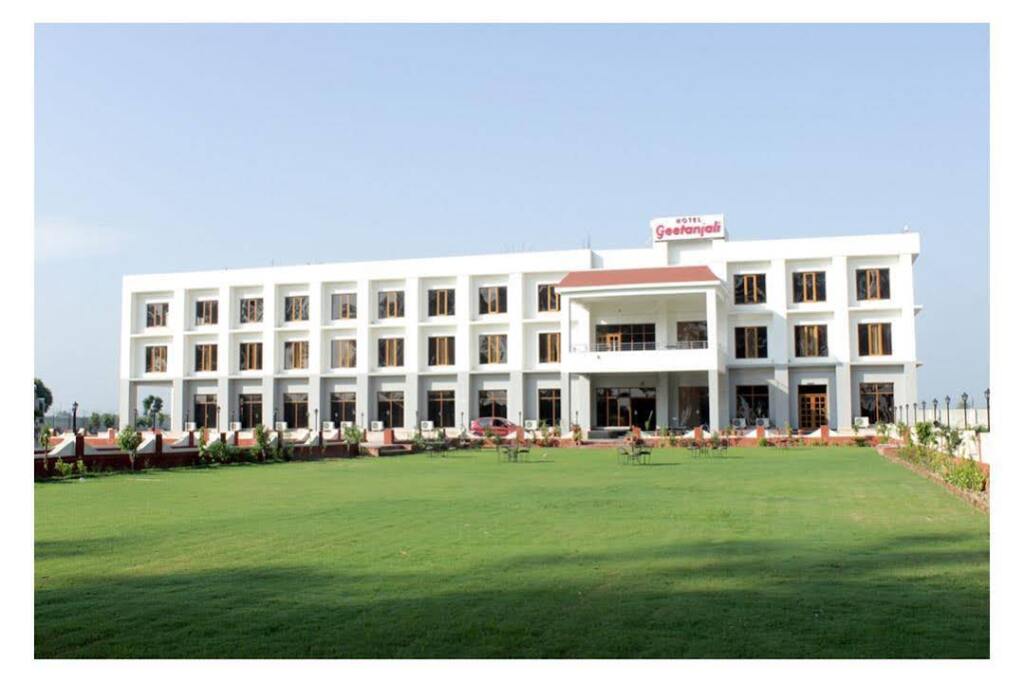 Geetanjali Hotel & Motel — фото 1