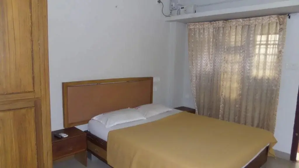 Кондотти: Punna Residency
