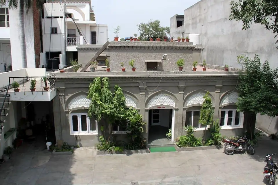 Tourist Guest House — фото 1