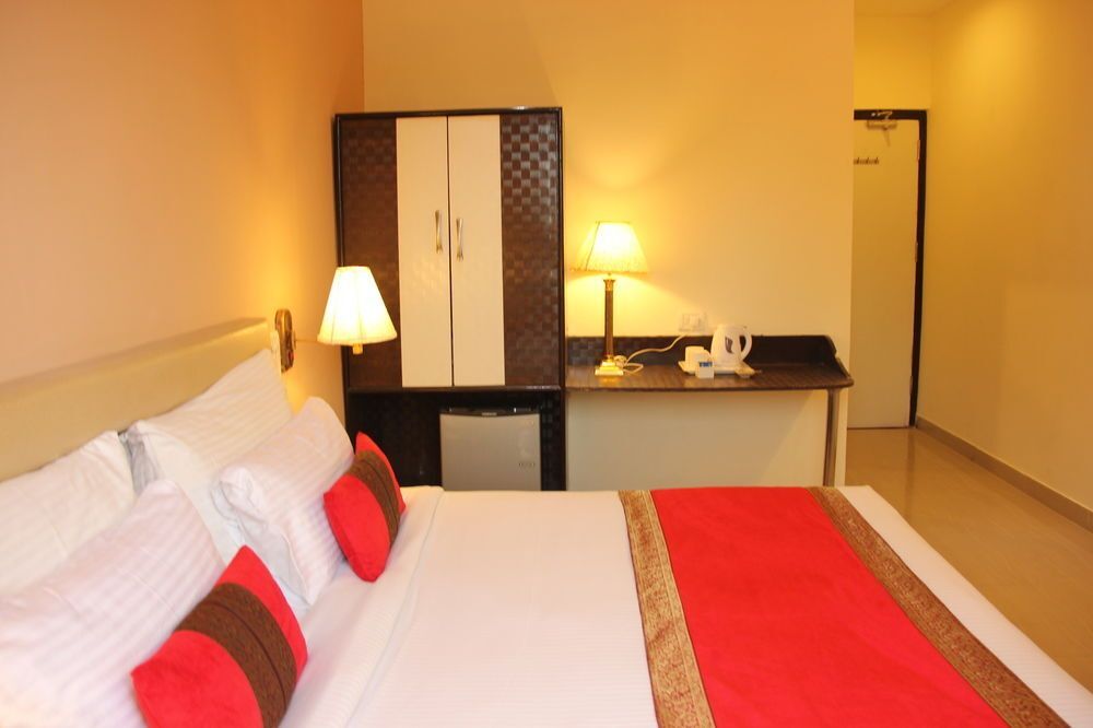 Читторгарх: RNB 1589 Chittorgarh