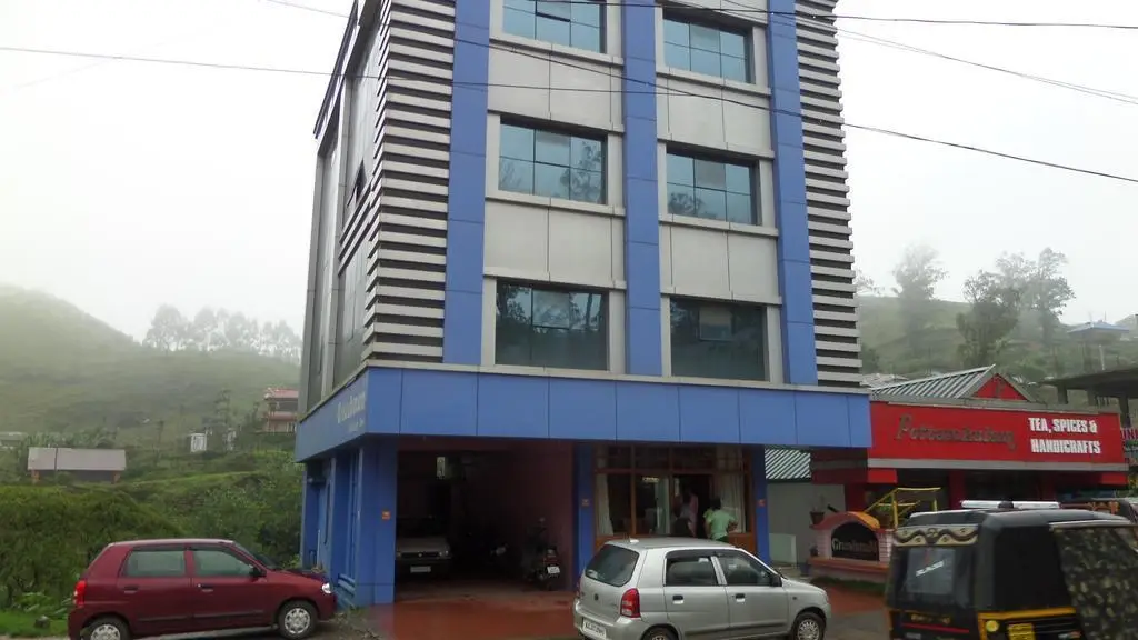 Greeshmam Holiday Inn — фото 1