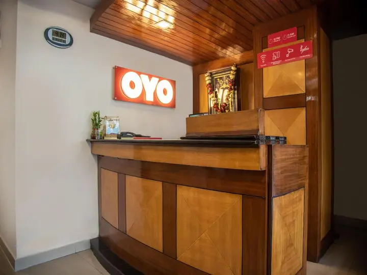 Висакхапатнам: OYO 13321 Hotel Lakshmi Paradise