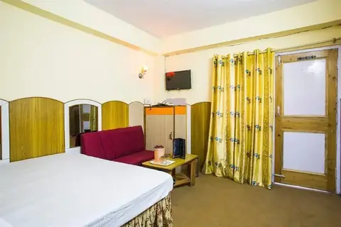 Hotel Satkaar — фото 1