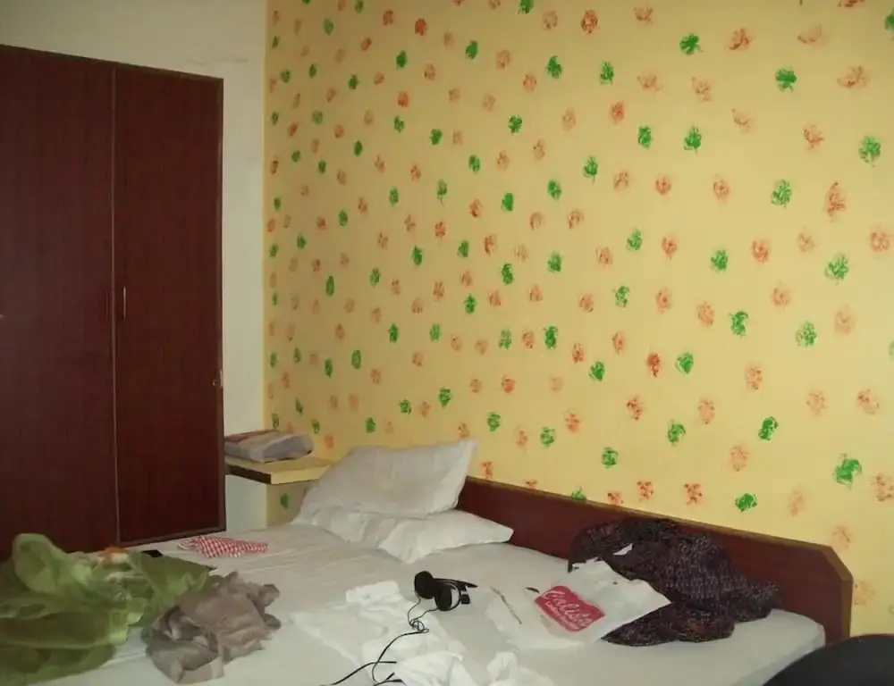 Нью-Дели: Hotel Majors Den