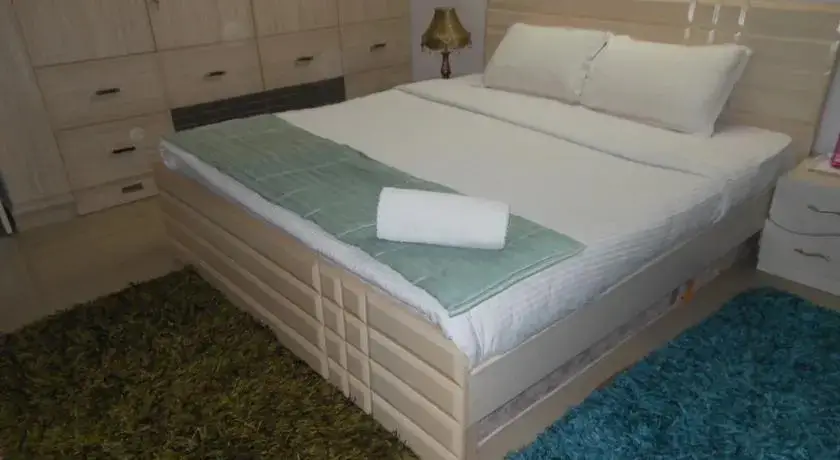 Бангалор: Bulande Hospitality Services
