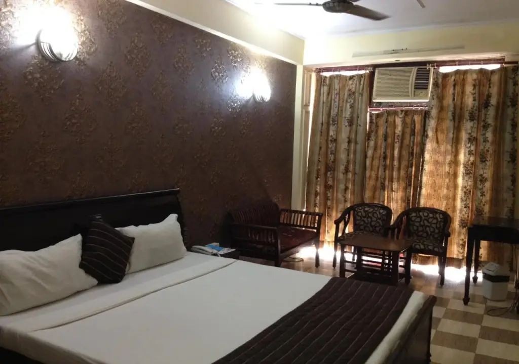 Нью-Дели: OYO 7844 Hotel Welcome Plaza