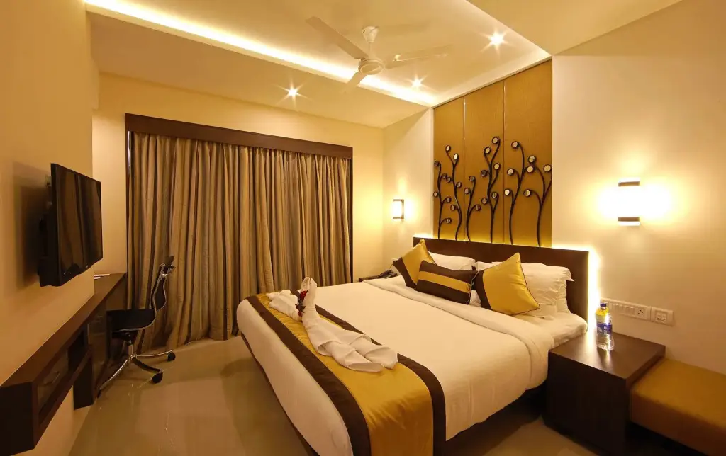 Ченнаи: Saravana's Golden Fruits Business Suites