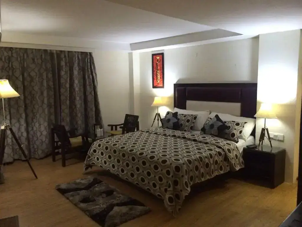 Манали: Swiss Wood Hotel