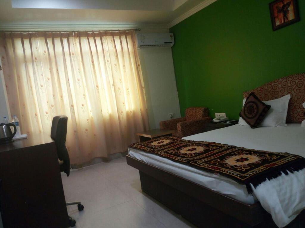 Бодх-Гая: Hotel Bodhgaya Gautam