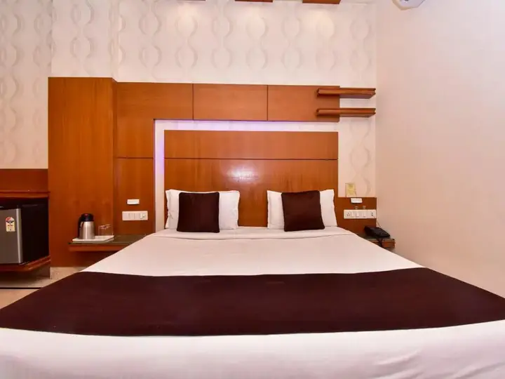 Вриндаван: Hotel Basera Brij Bhoomi