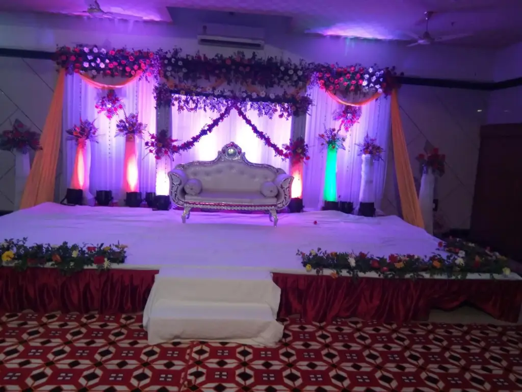 Вриндаван: Hotel Basera Brij Bhoomi