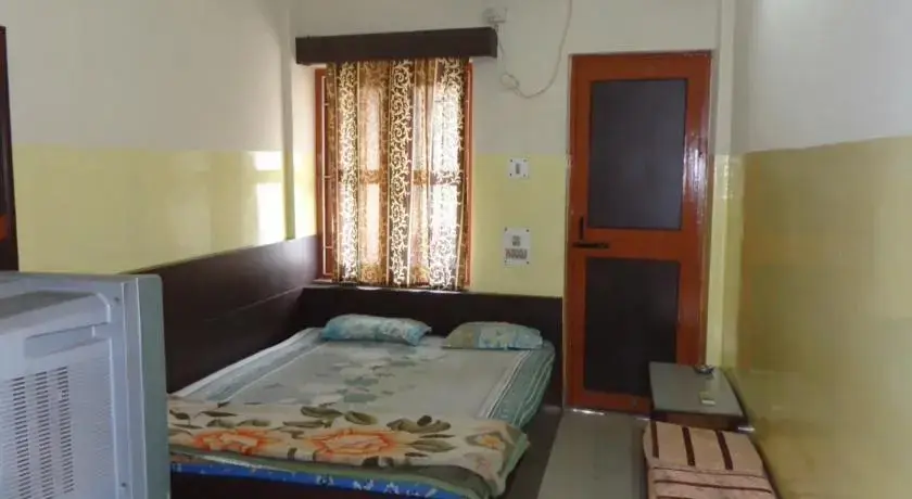 Силигури: Biswanath Guest House