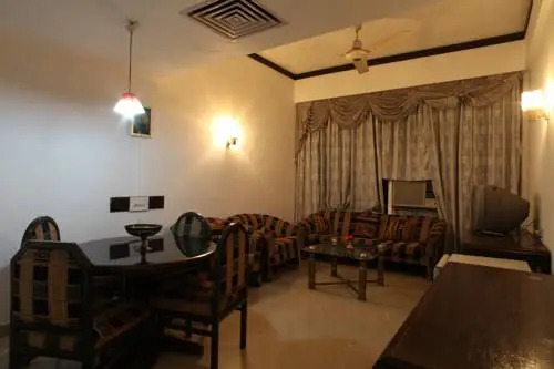 Hotel Jammu Ashok — фото 1