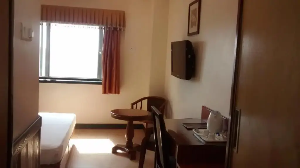 Матхура: Wingston A TreeHouse Hotel Mathura