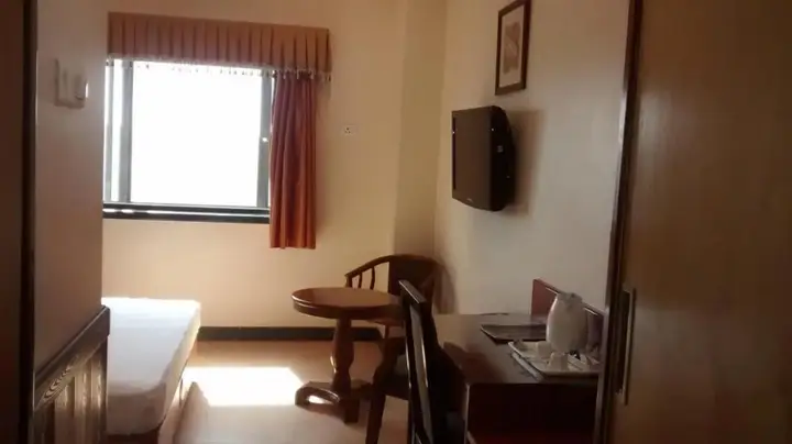 Матхура: Wingston A TreeHouse Hotel Mathura