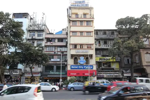 Hotel City Palace — фото 1