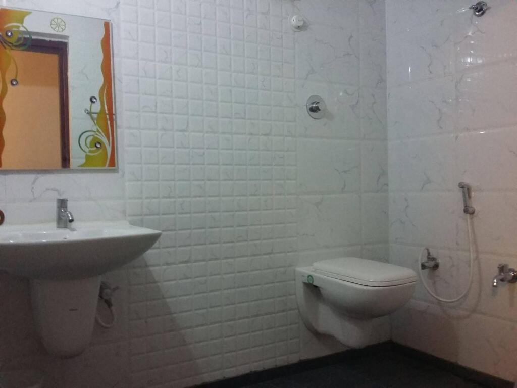 Майсур: Hotel Luciya International