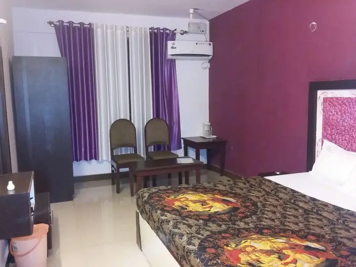Майсур: Hotel Luciya International