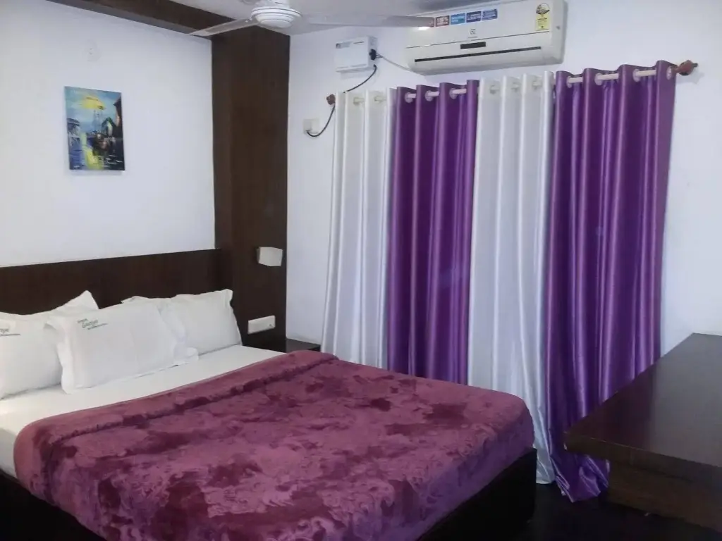 Майсур: Hotel Luciya International