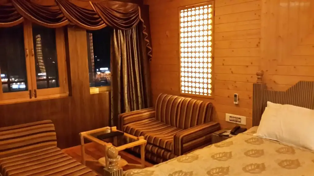 Шринагар: Shamyana Lodge and Restaurant