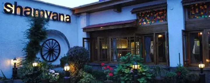 Шринагар: Shamyana Lodge and Restaurant