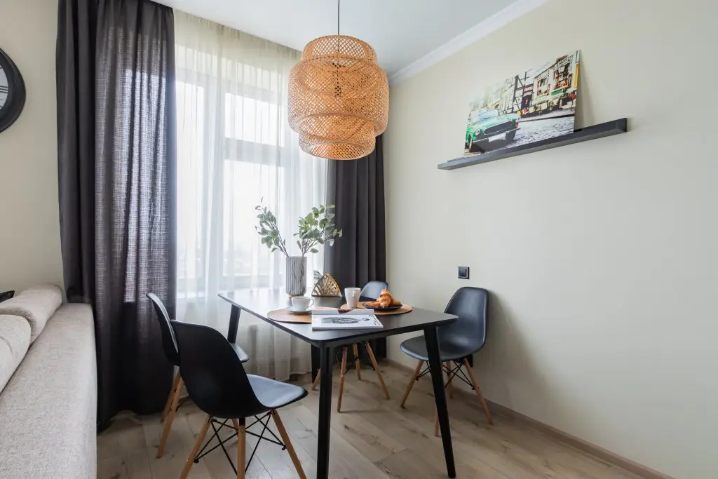 Красногорск: Beskontaktnoye Zaselenie Apartamenty Art Rooms Apartments