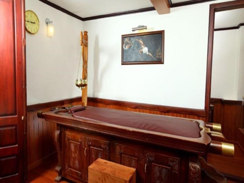 Мухамма: Grand Nirvana Jacuzzi Super Luxury Premium House Boat