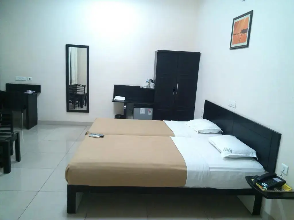 Мангалур: Hotel Veenu International