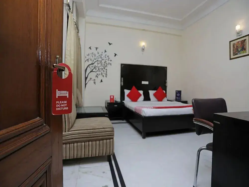 Нью-Дели: Oyo 12075 Hotel Regalia Retreat