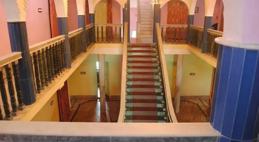 Багдогра: Hotel Abir