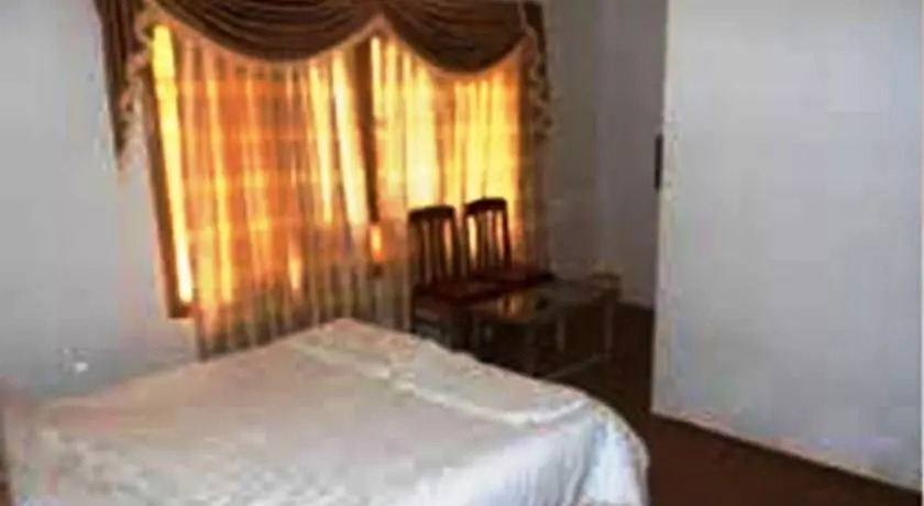 Шринагар: Hotel Rachna