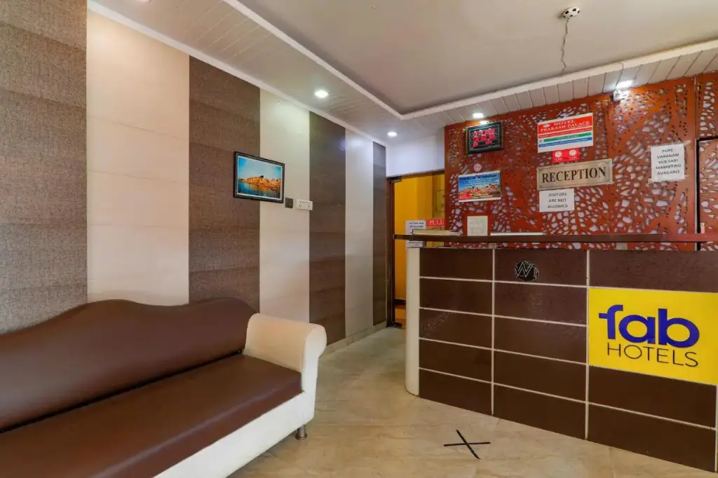 Hotel Prakash Palace — фото 1