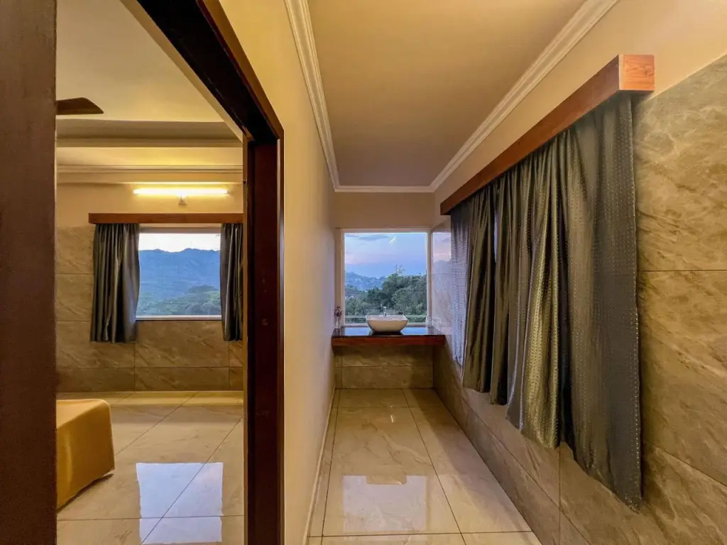 Куттикканам: Green Palace Resort Vagamon