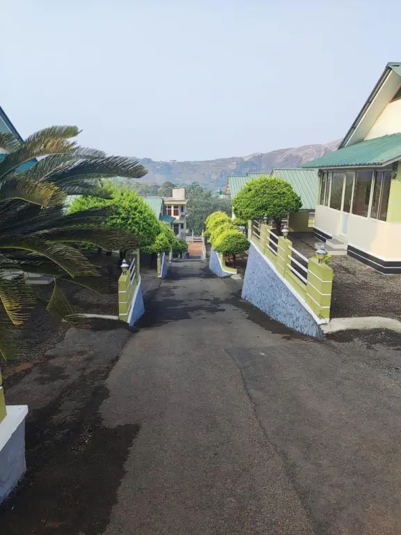 Куттикканам: Green Palace Resort Vagamon