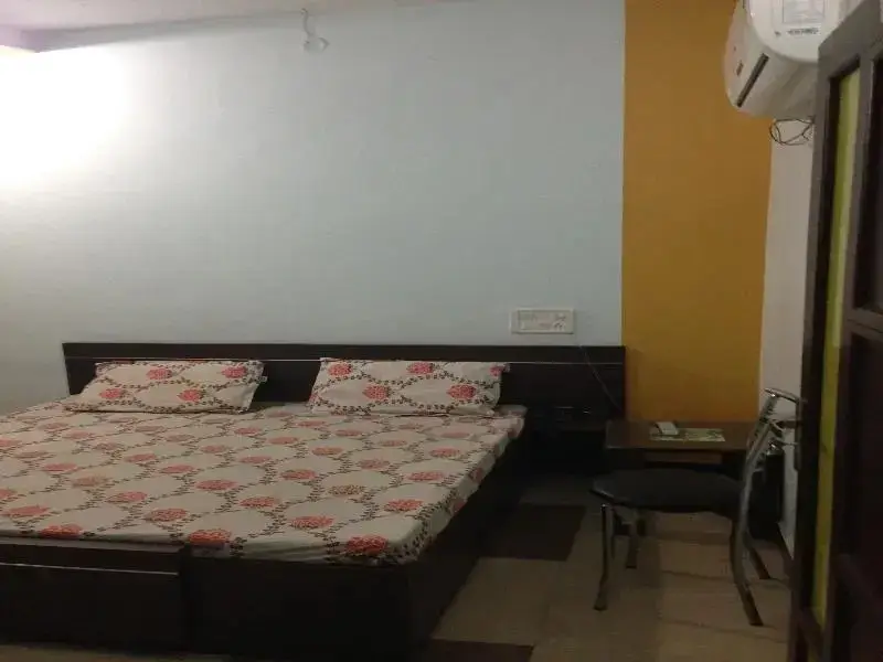 Батхинда: Hotel Regency