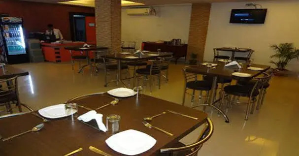 Ранчи: Hotel AVN Plaza