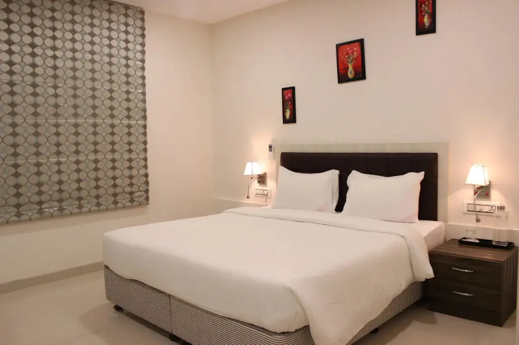 Мумбаи: Maxx Value Hospitality