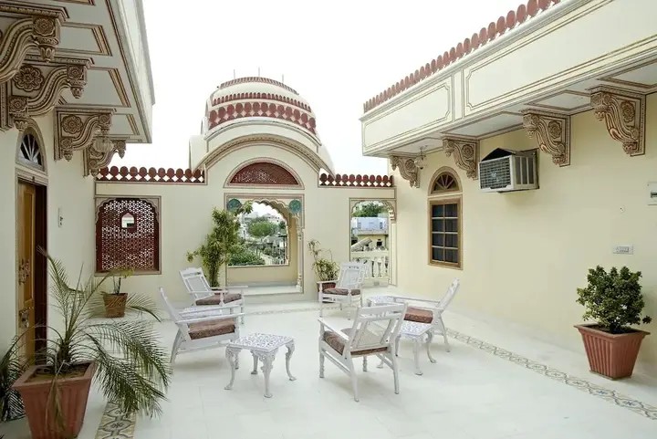 Джайпур: Madhuban - A Heritage Home