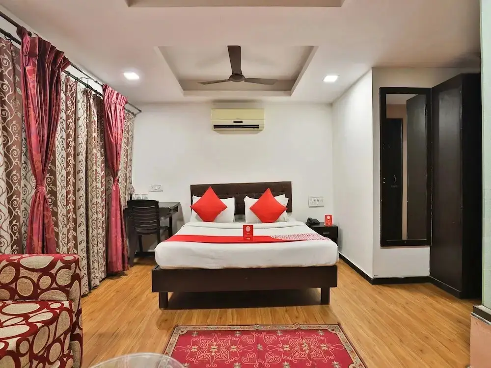 Вадодара: OYO Hotel Dash Continental