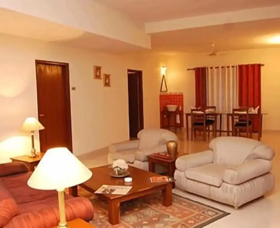 Бангалор: Sterling Living Space - Residency Road